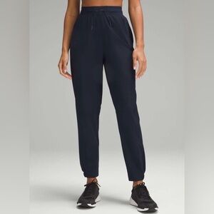 Lululemon License to Train High-Rise Pant True Navy